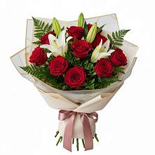 Букет цветов из:  Лилии и Розы в Пятигорске
