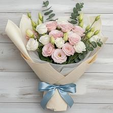 Букет шампанское в Пятигорске Букет цветов из:  Лизиантусы в Пятигорске