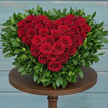 Цветочная композиция из Розы в виде сердца #REPLACE_PRED# Пятигорске