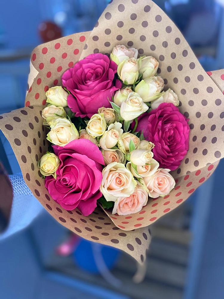 Букет цветов из: Розы в Пятигорске