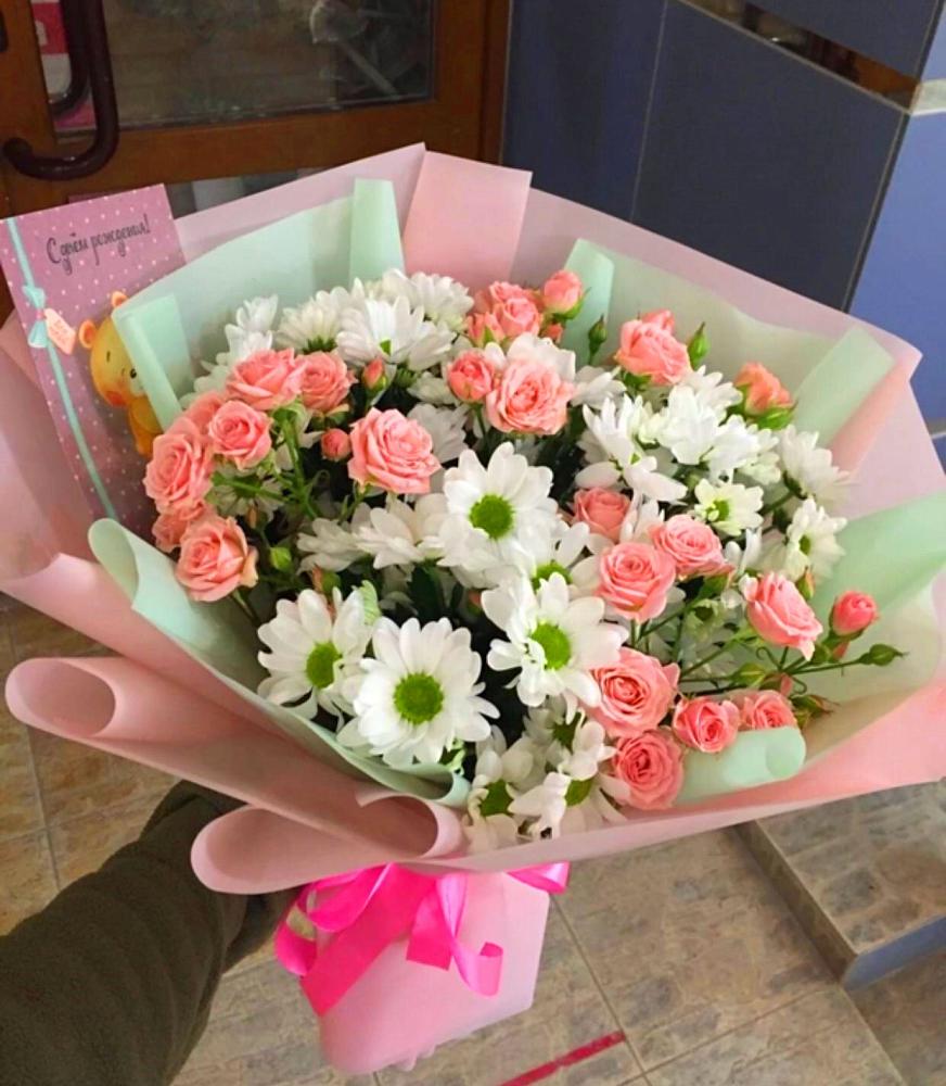 Букет цветов из: Розы и Хризантемы в Пятигорске