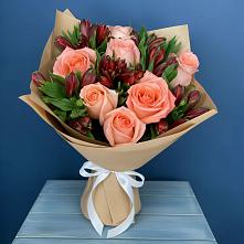 Букет цветов из:  Розы и Альстромерии #REPLACE_PRED# Пятигорске