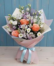 Букет Утренняя свежесть в Пятигорске Букет цветов из:  Лизиантусы, Розы, Альстромерии и Гипсофила в Пятигорске