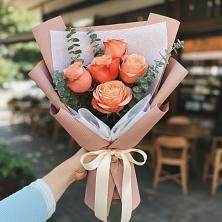 Букет персиковый аромат в Пятигорске Букет цветов из:  Розы в Пятигорске