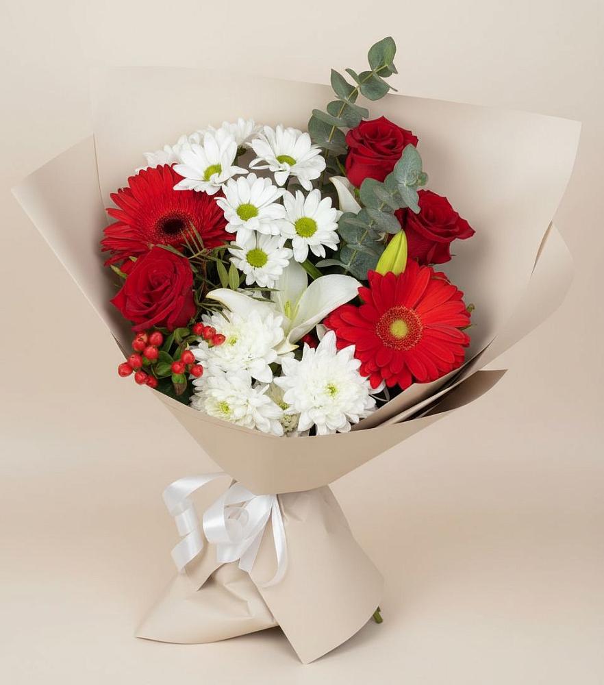 Букет цветов из: Розы, Хризантемы, Герберы и Лилии в Пятигорске
