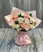 Букет цветов из:  Гвоздики, Розы и Хризантемы в Пятигорске