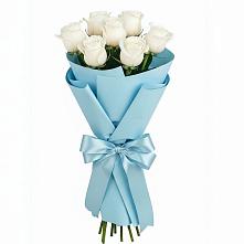 Букет 7 белых роз Проуд в Пятигорске