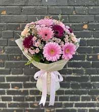 Букет цветов из:  Герберы и Хризантемы в Пятигорске