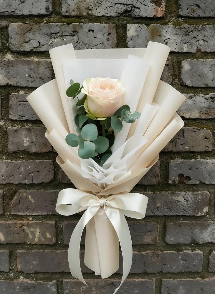 Букет цветов из: Розы в Пятигорске