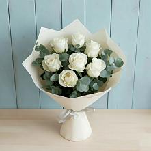 Букет Белые розы в Эвкалипте в Пятигорске